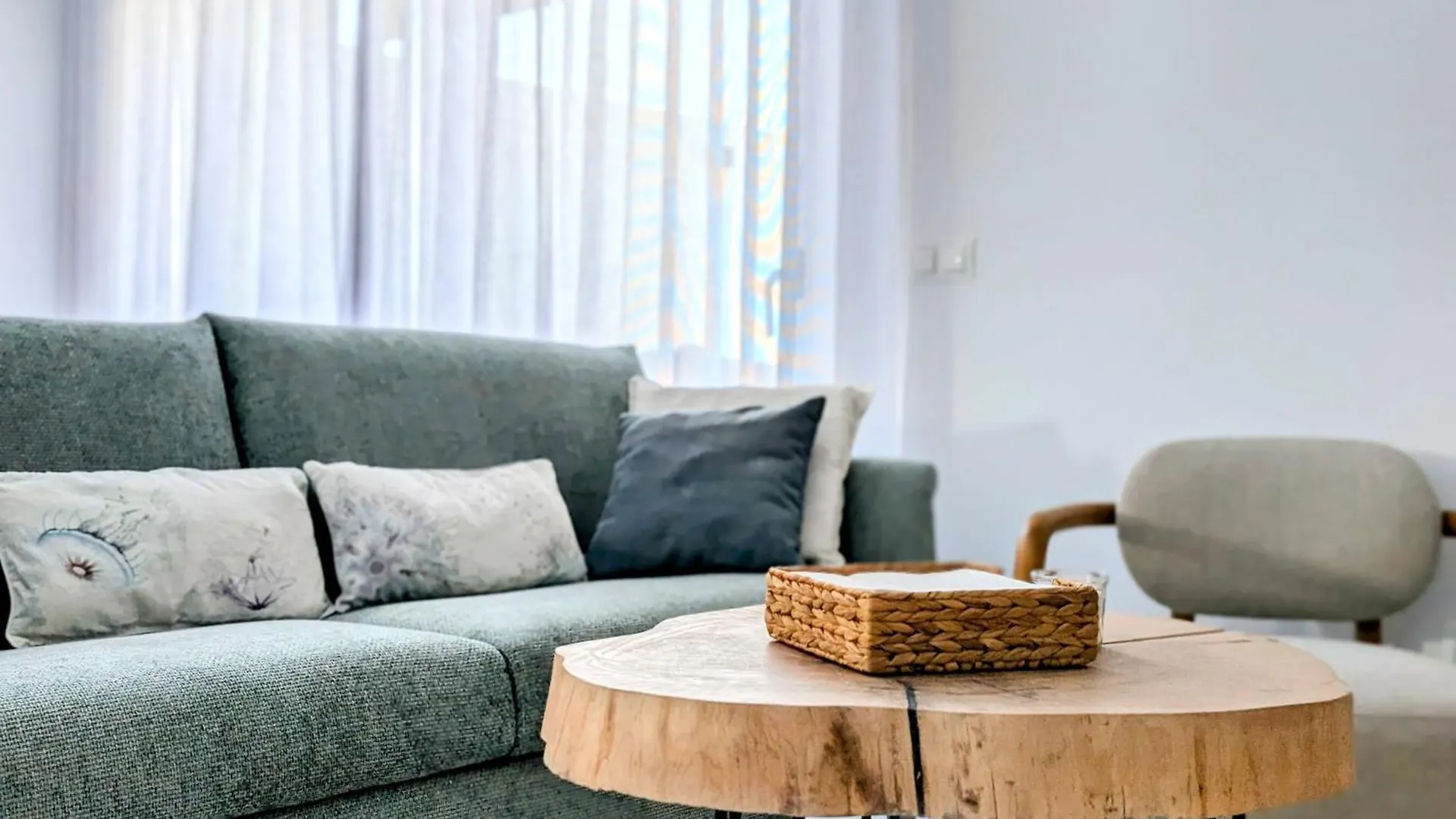 Apartment Beautiful First Line Penthouse With Sea View Mi Capricho Spain